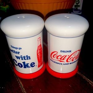 Retro Coca-Cola Salt and Pepper Shakers Set